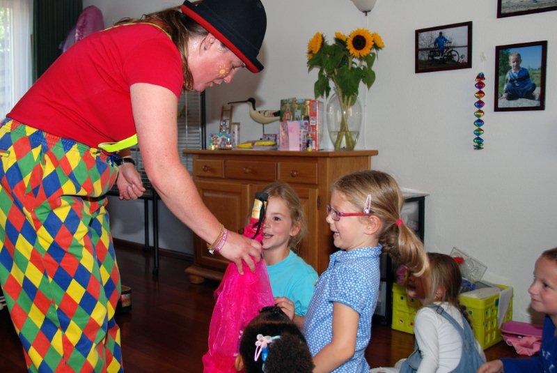 Kiko's kindertheater - kinderboekenweek 2018 voorstelling - Clown Kiko: een koffertje vol vriendschap