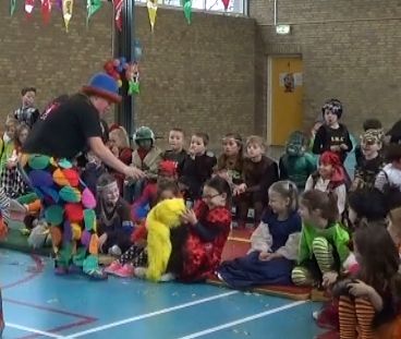 Clown Kiko - Kiko's Kindertheater - kinderboekenweek 2018 - voorstelling - Clown Kiko's koffertje vol vriendschap