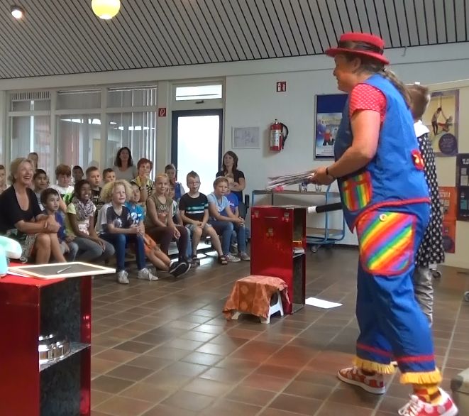 Kiko's Kinderboekenweek 2016 theater voorstelling - aap noot mies toveren